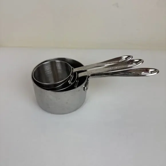 All-Clad Stainless Steel 3 piece Measuring Cup Set 1 -1/2, 3/4, 2/3 cup - Picture 13 of 13